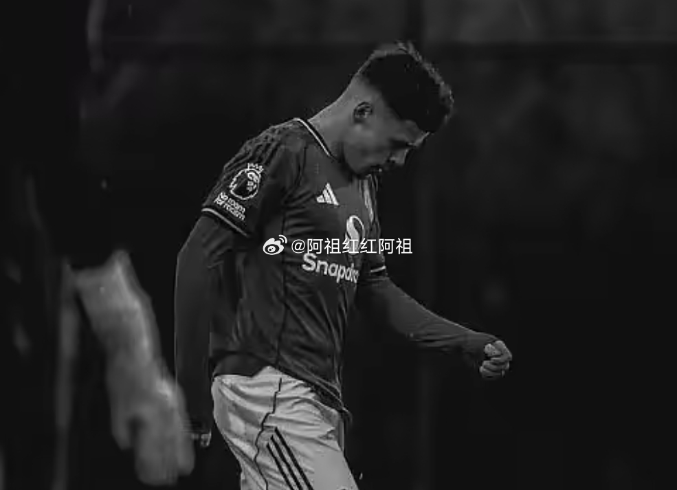 鲁尼之子、16岁的凯伊在社交媒体上宣布，自己因伤赛季报销。凯伊在Instagra