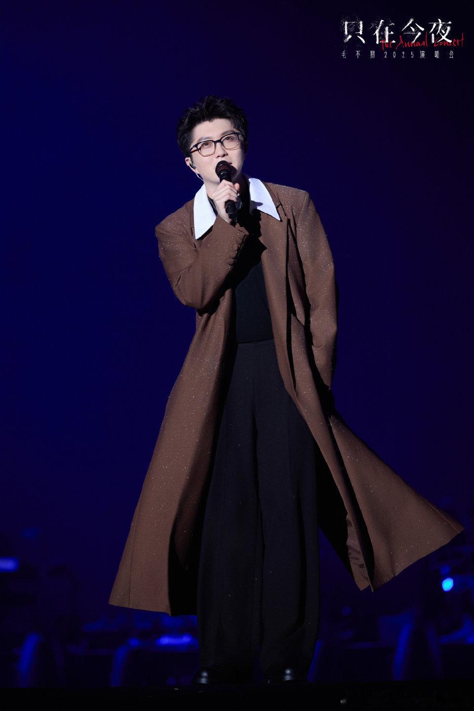 任素汐毛不易合唱春晚合唱马年春晚第一次联排，任素汐毛不易有合唱舞台，期待一个两人