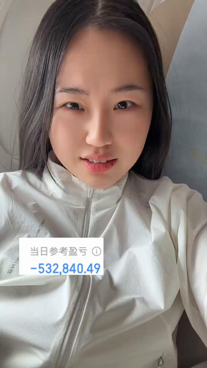 这是在搞什么？飞机刚一落地，刚到深圳就给整这么大惊喜。