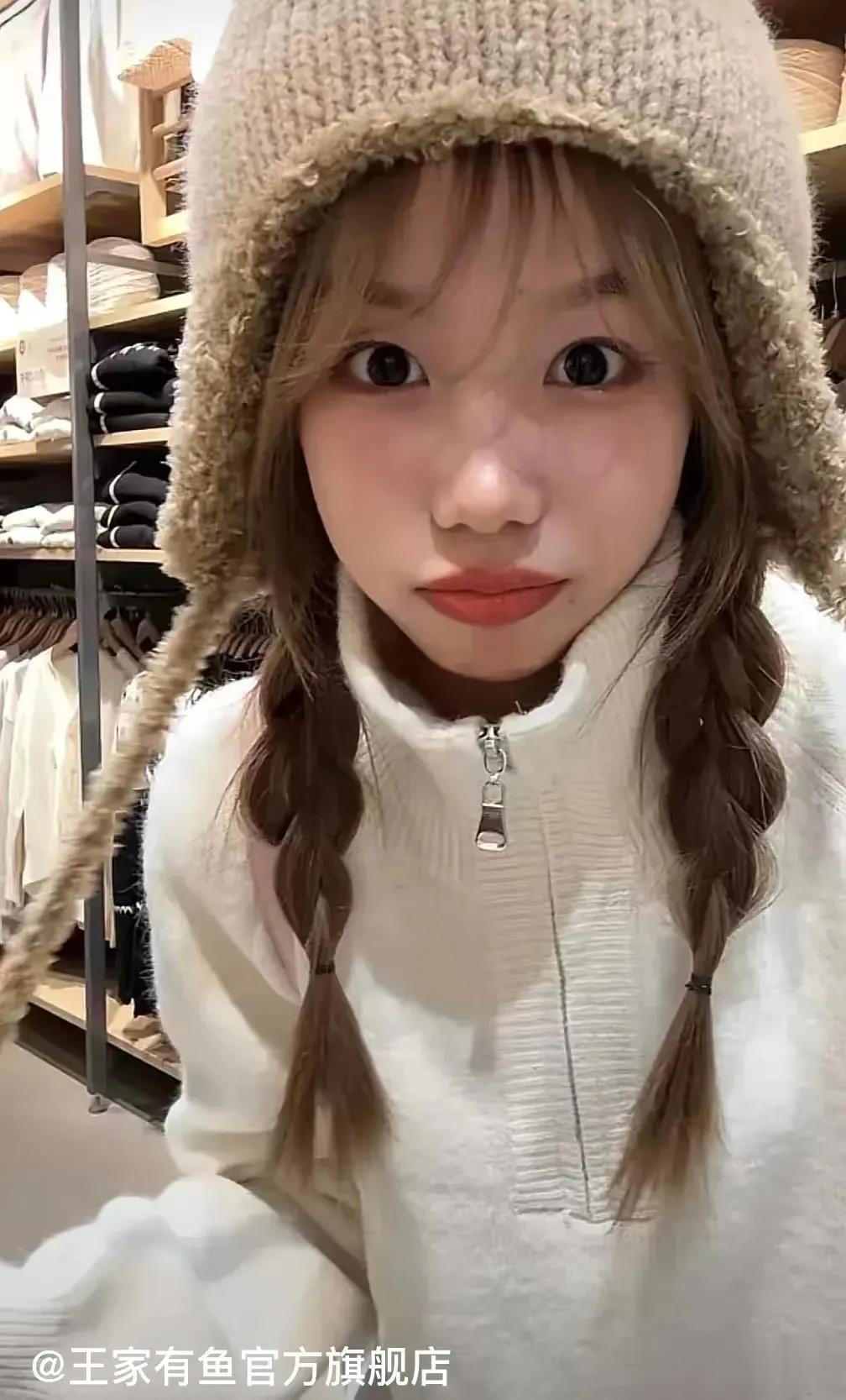 半个月前，我有一位朋友刚在深圳买房，600万全款，从他创业至今也才四年而已，有什