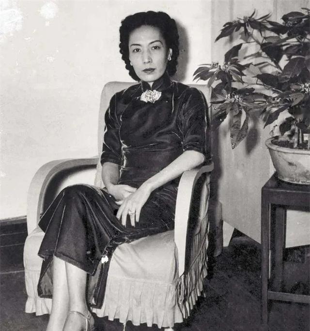 1933年，杜月笙给梅兰芳打电话，张口就要4万，梅兰芳尴尬地说：“我手上没有那么