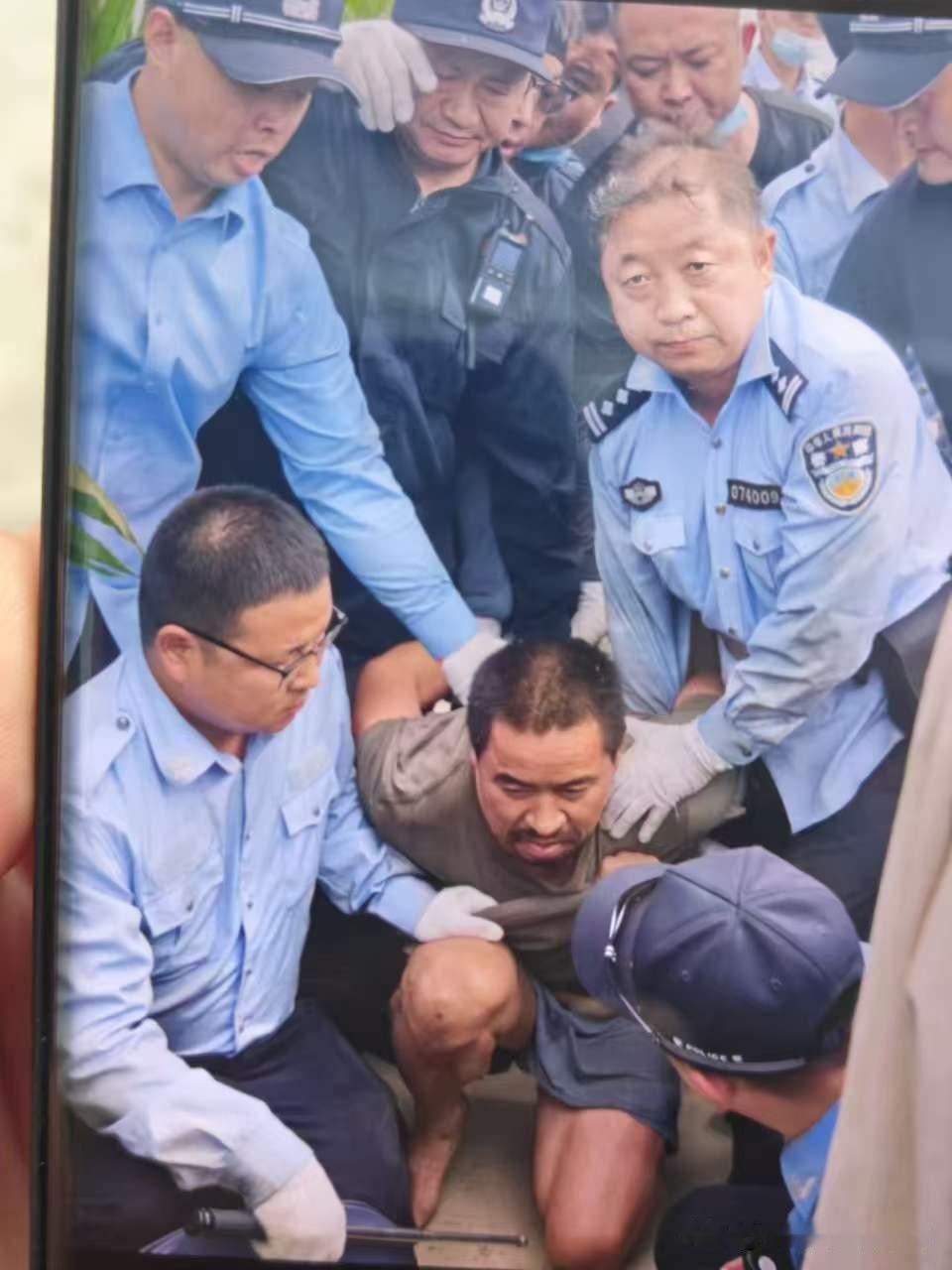 跑了9天，终于抓到了！说实话，我既盼望这个结果，又不敢面对这个结果。
为什么盼这