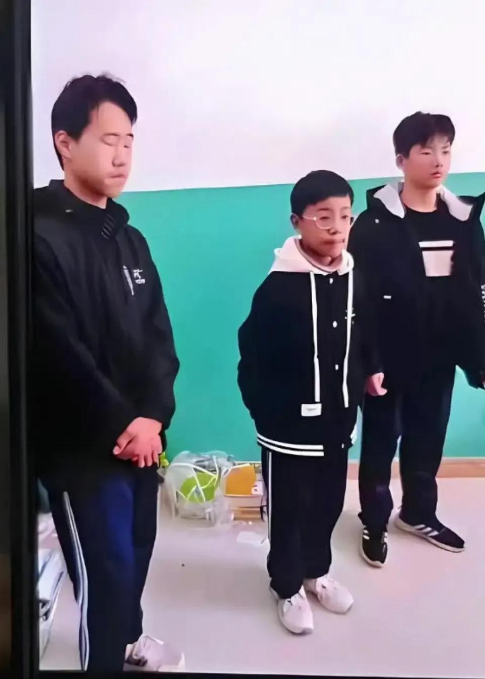 邯郸的未成年人犯罪终于等来宣判，一个无期一个12年一个无罪，案情终尘埃落定，但反