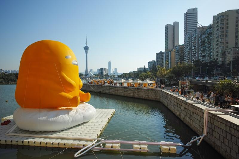 懒和穷哪个更可怕，你觉得哪个更重要？？？
懒就像慢性毒药，侵蚀着你的一生。懒，生