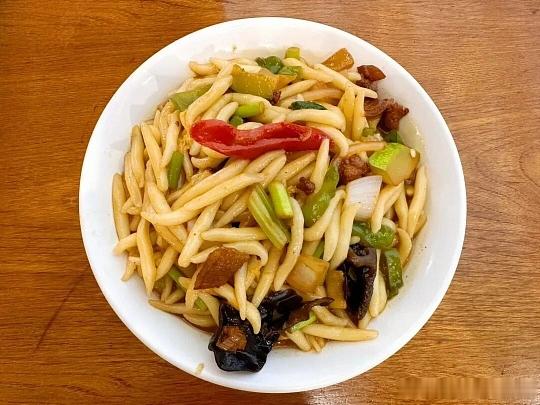 寻味甘肃・一城一烟火｜2026 陇原美食物产攻略出炉！兰州牛肉面、武威三套车、张