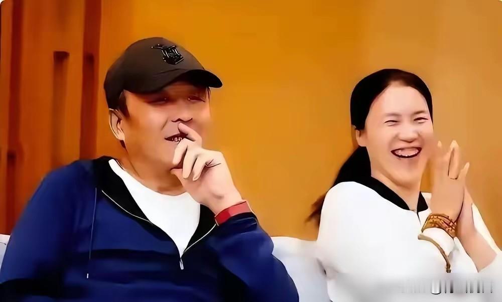 这回咱们聊聊王楠郭斌夫妇那场“金牌风波”，过去一年了但现在琢磨起来还挺有意思。当