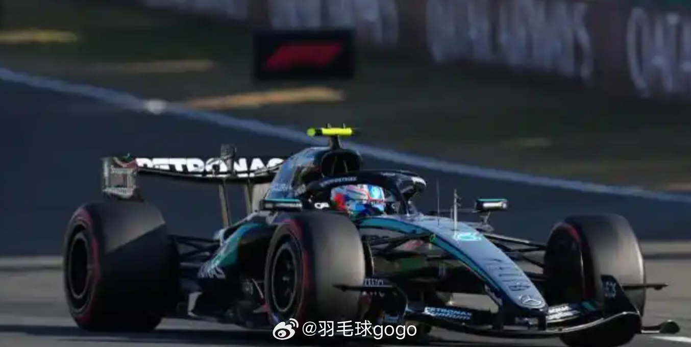 安东内利夺F1中国站冠军这狠AMG 3月15日，2026赛季F1中国大奖赛迎来正
