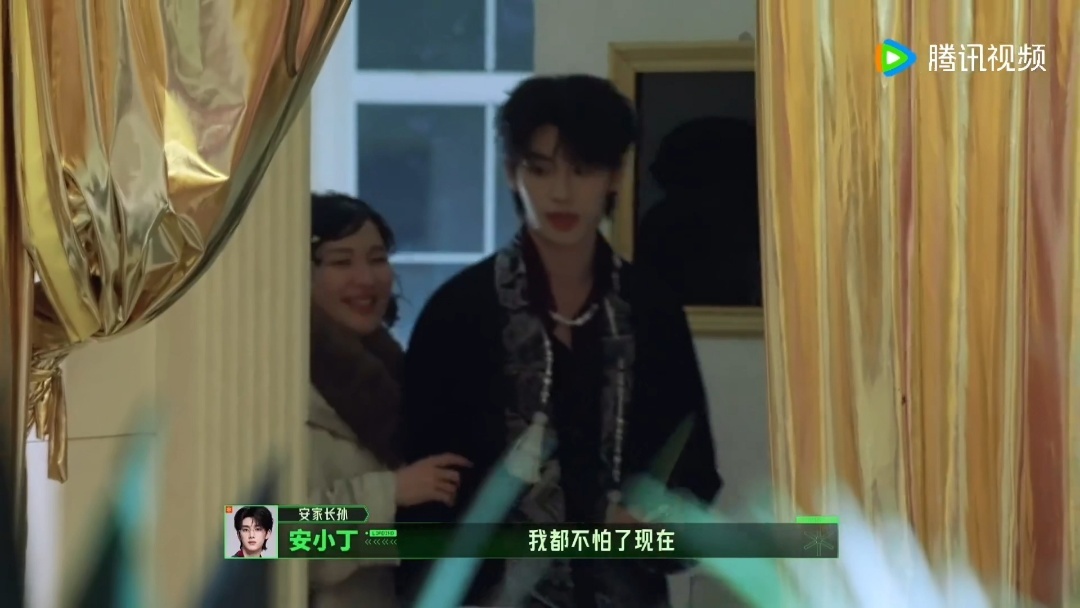 刘宇宁一句话丁程鑫秒怂丁程鑫当哥哥失败开始推理吧 小丁好不容易当回领队，走在前面