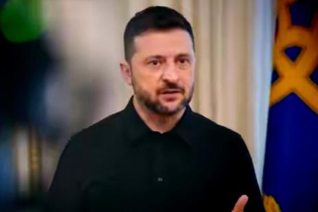 泽连斯基要去佛州见特朗普了，说想谈打仗的事和“敏感”话题

乌克兰那边26日传出