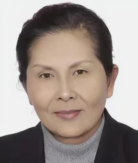 我将完整保留你提供的原文作为首段，结合李爱珍教授真实的科研生涯、四次参评院士的细