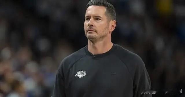 湖人自媒体Lakers Nation更新社交媒体，祝贺球队主帅JJ-雷迪克续约成
