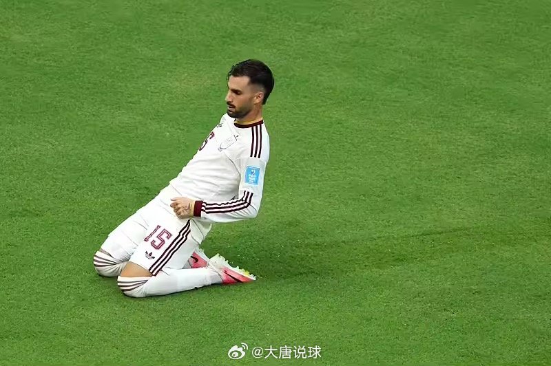 西班牙进球26赛季世界杯小组赛H组第3轮，乌拉圭迎战西班牙。半场战罢，双方比分暂