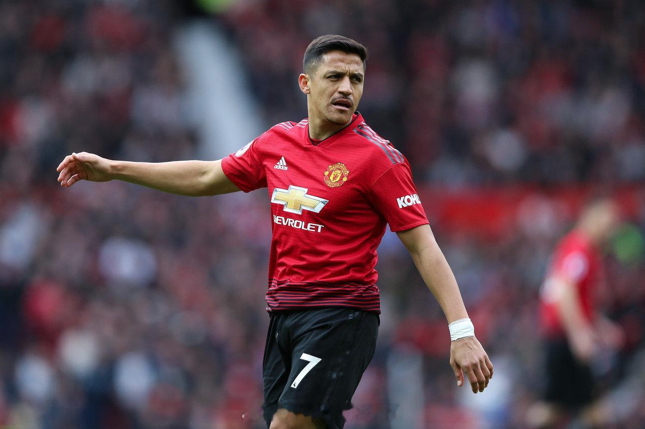 这个说的没道理呀，桑切斯当时都准备去曼城了，不是曼联非要砸高薪，截胡曼城吗？现在