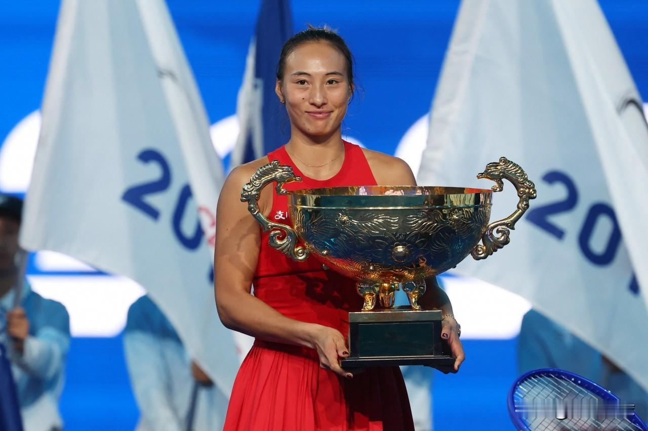 中国网球公开赛女单完美落幕，诞生五大赢家+五大输家，郑钦文榜上有名。

[呲牙]