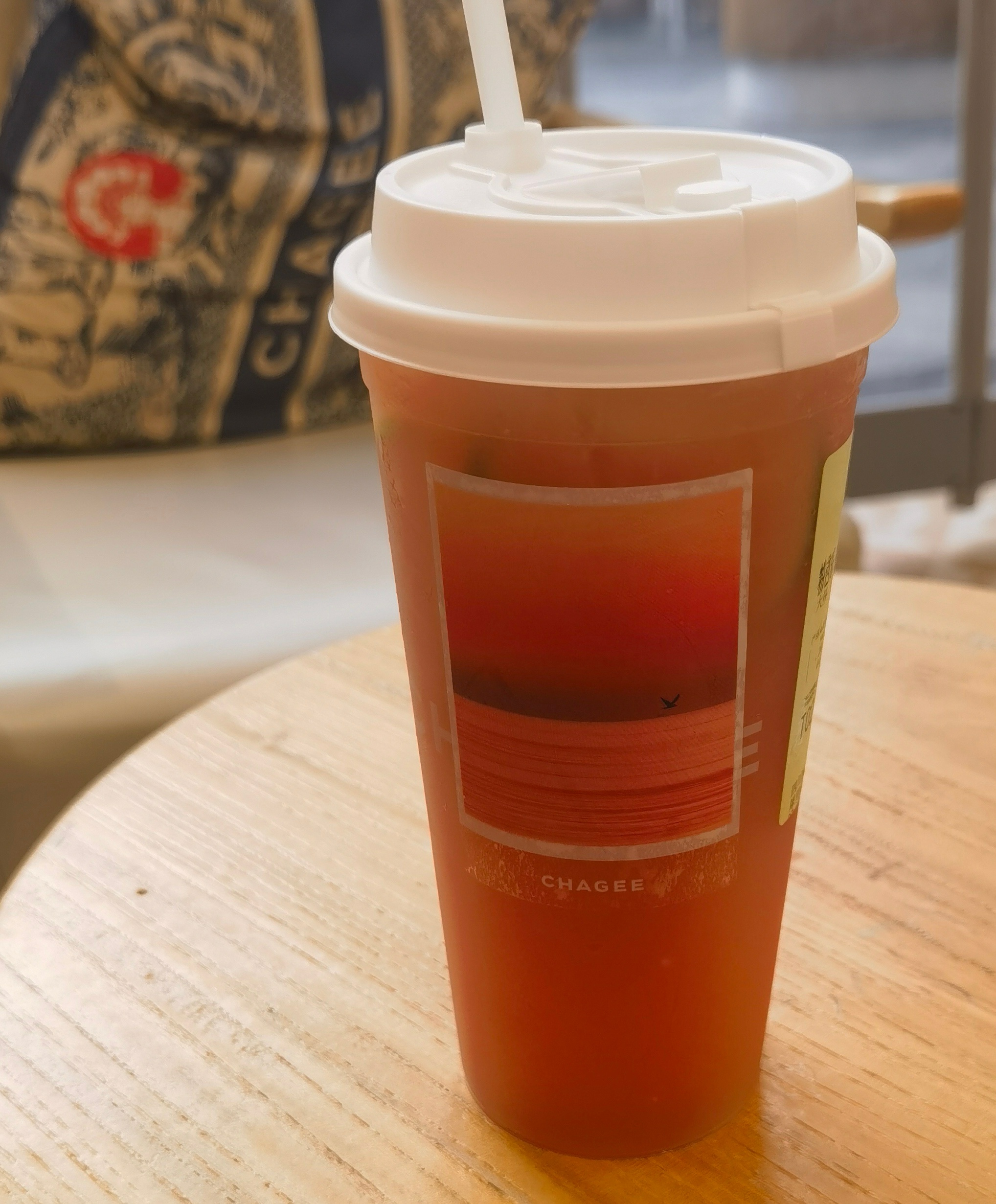 霸王茶姬的粉芭乐还可以