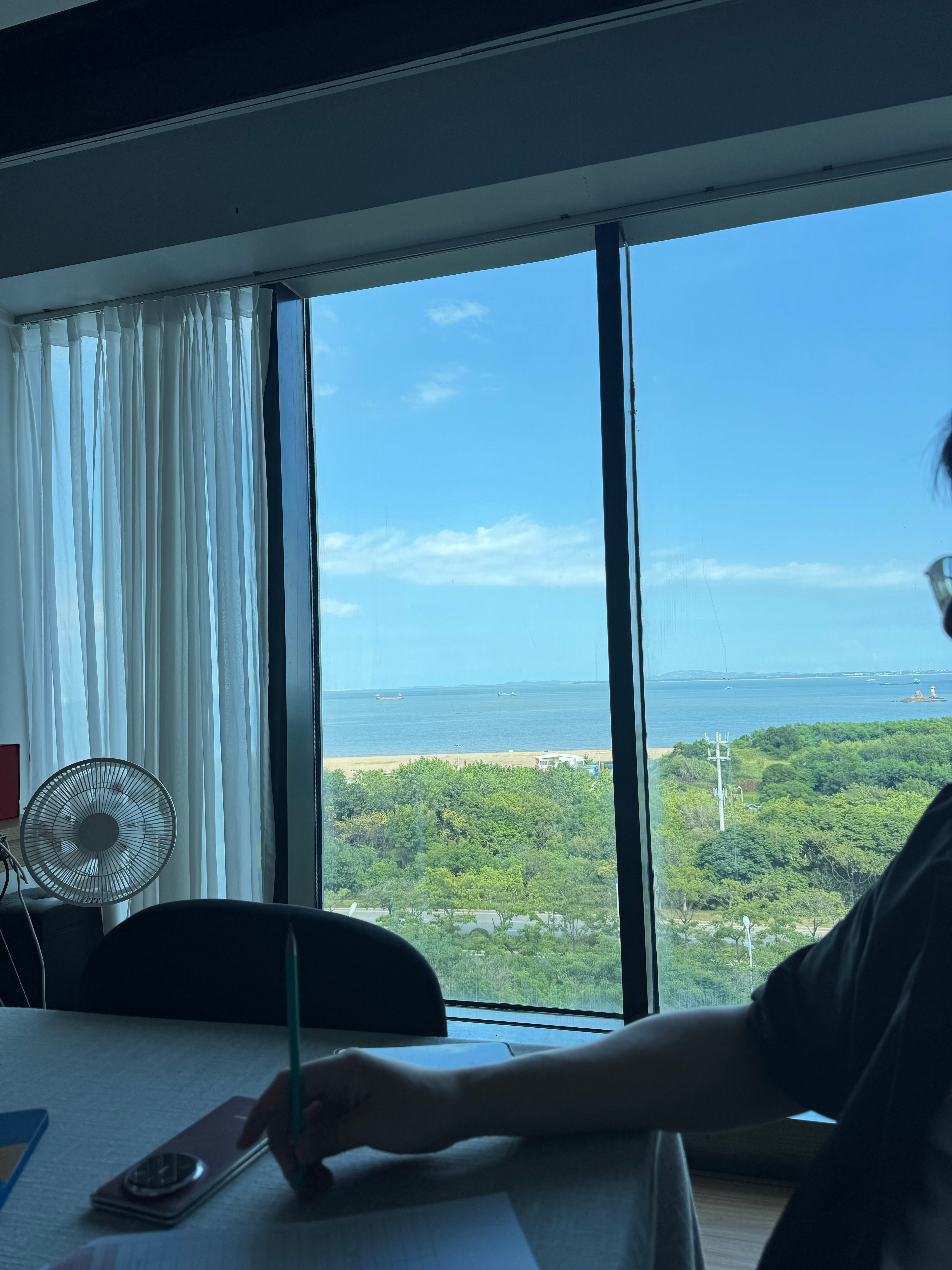 早上吃了四个包子赶来厦门当极限特种兵[卡皮巴拉]今天完成四件事，和婚策对流程时间