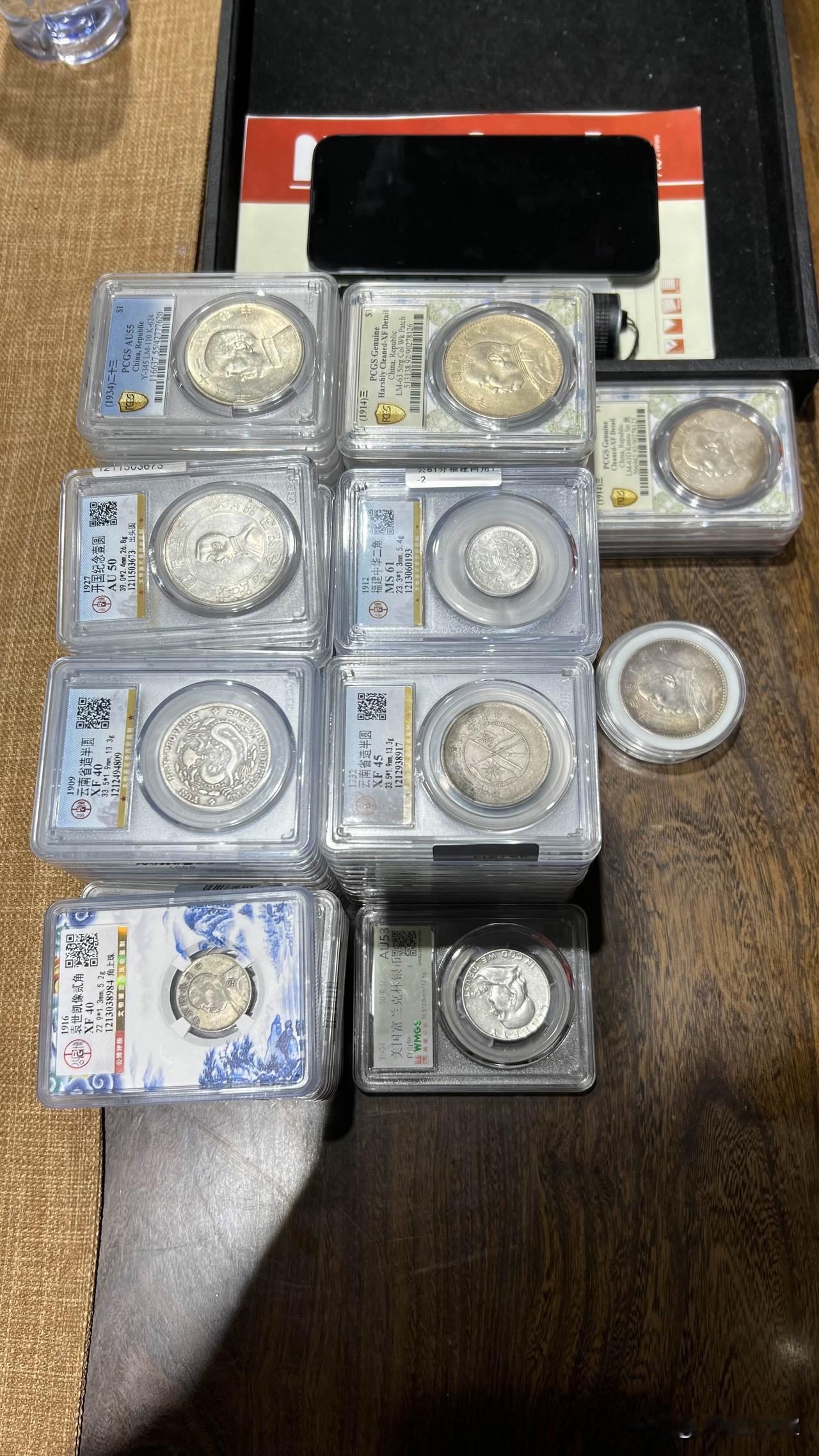 周末店内交流中，感谢大家对大地的信任与支持！
