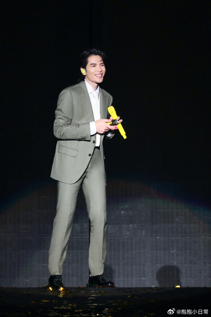 沈阳文旅隔空喊话萧敬腾萧敬腾2026野生巡回演唱会 沈阳文旅隔空喊话打票价，萧敬