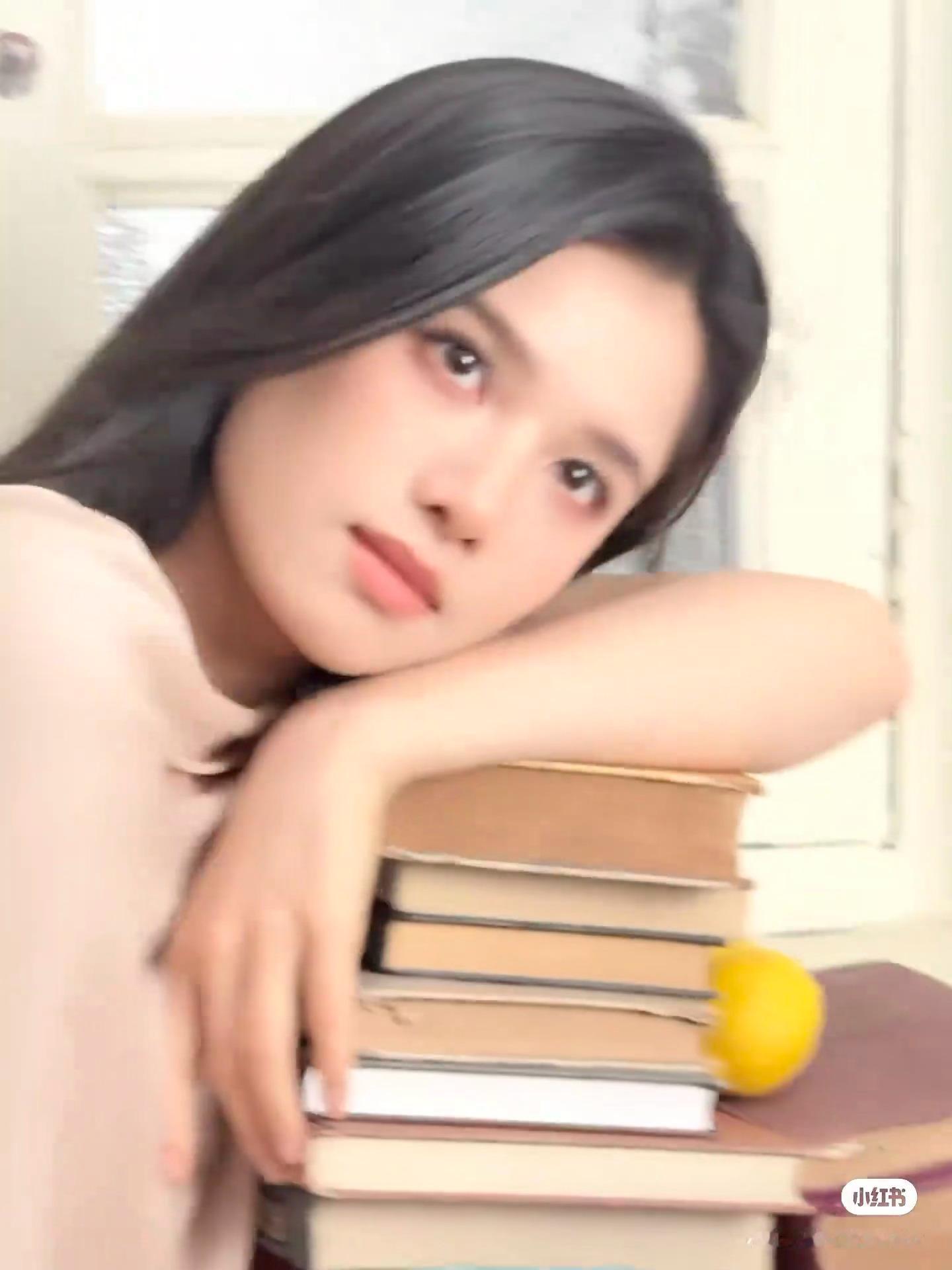 张婧仪张婧仪梦花廷zjy张婧仪缇兰“我追的不仅仅是你 还有在看你的时候会眼里有光