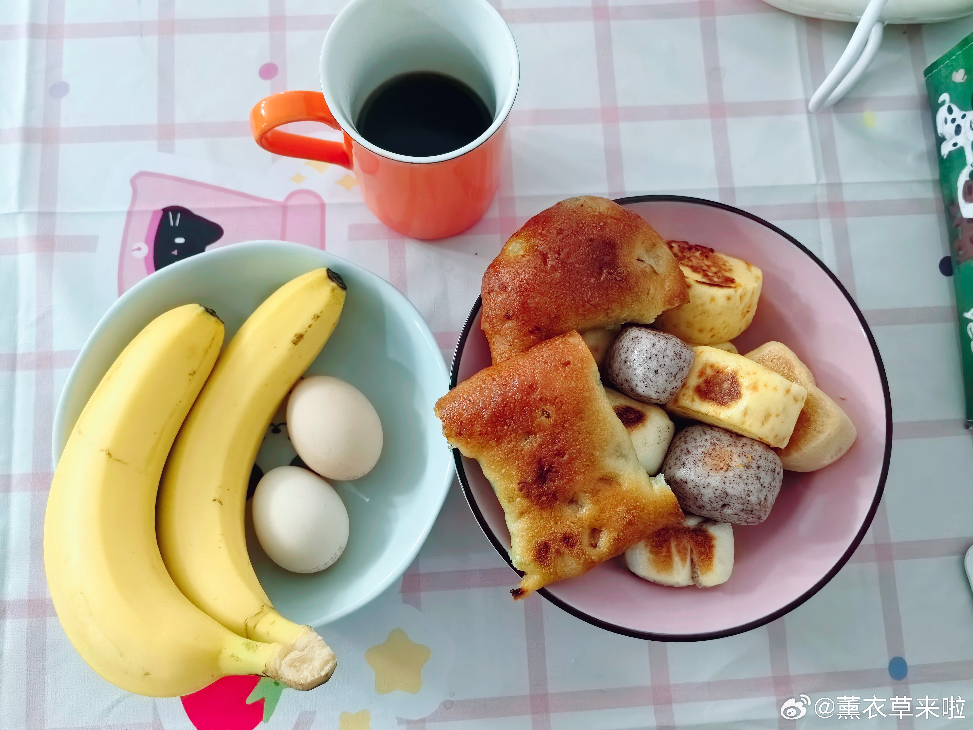 生活手记 不管是要去上班的还是宅家的，新的一周怀揣对生活的热爱，用饱满的热情迎接