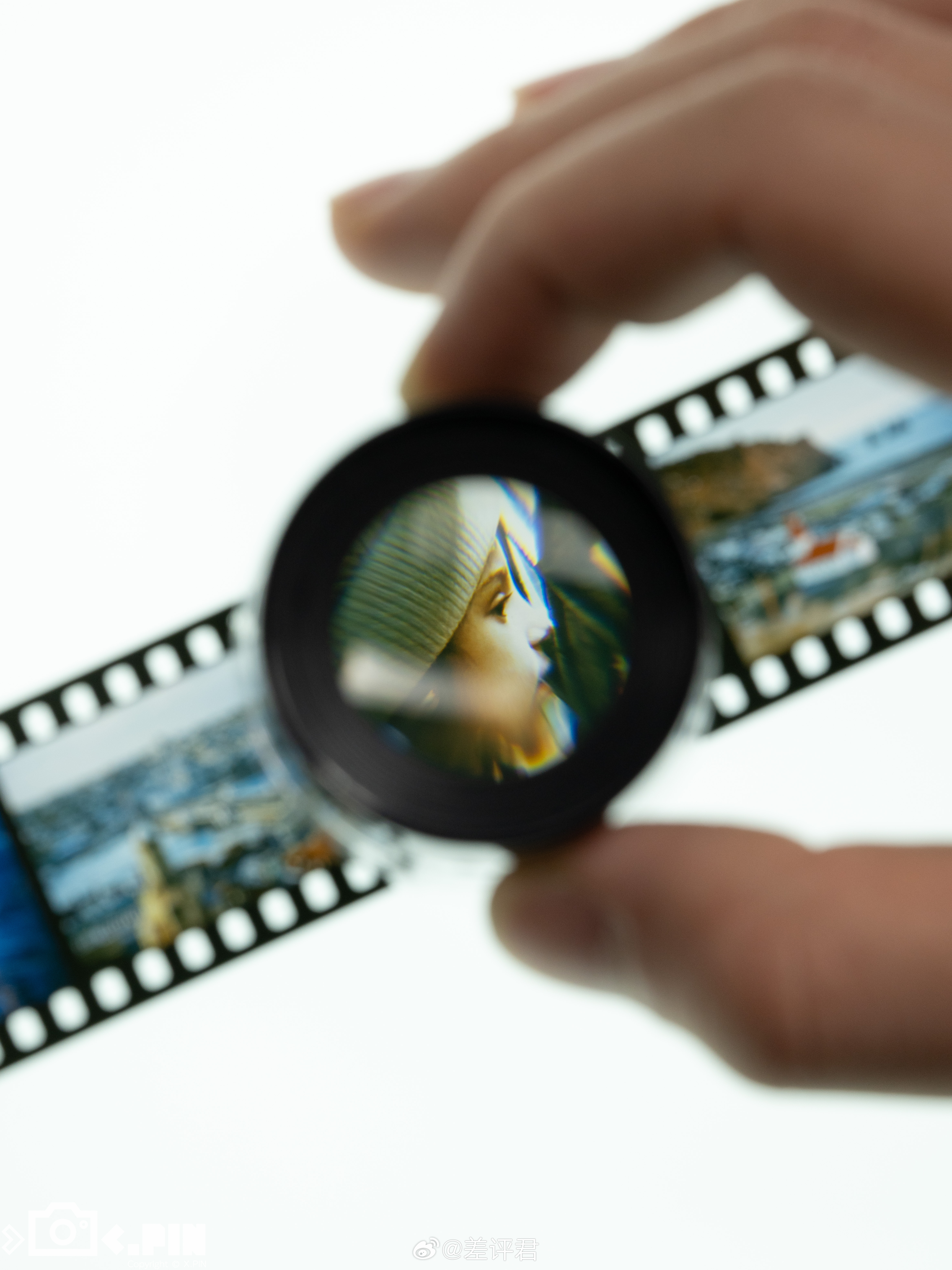 #差评说数码# 收到了 OPPO×哈苏影像新品发布会的邀请函，是一组哈苏大师模式