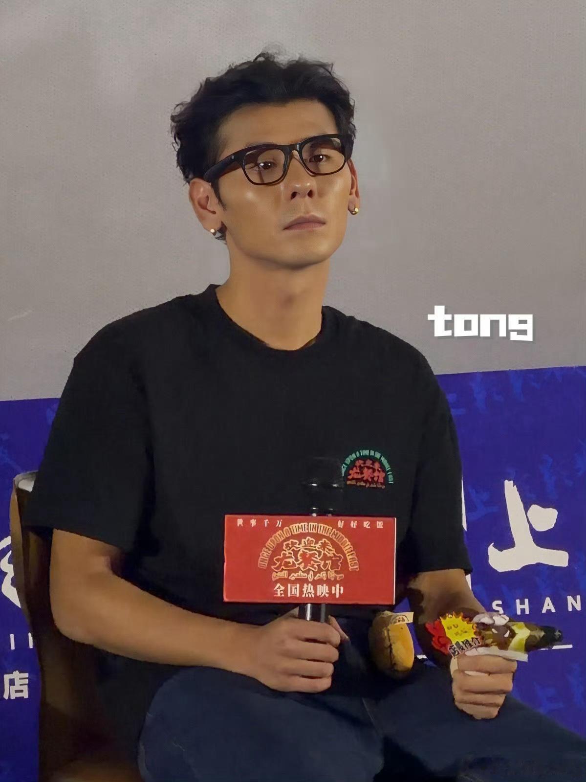蒋奇明谈马俊生和王安全的区别蒋奇明聊起两个角色的塑造思路条理清晰，为了区分马俊生