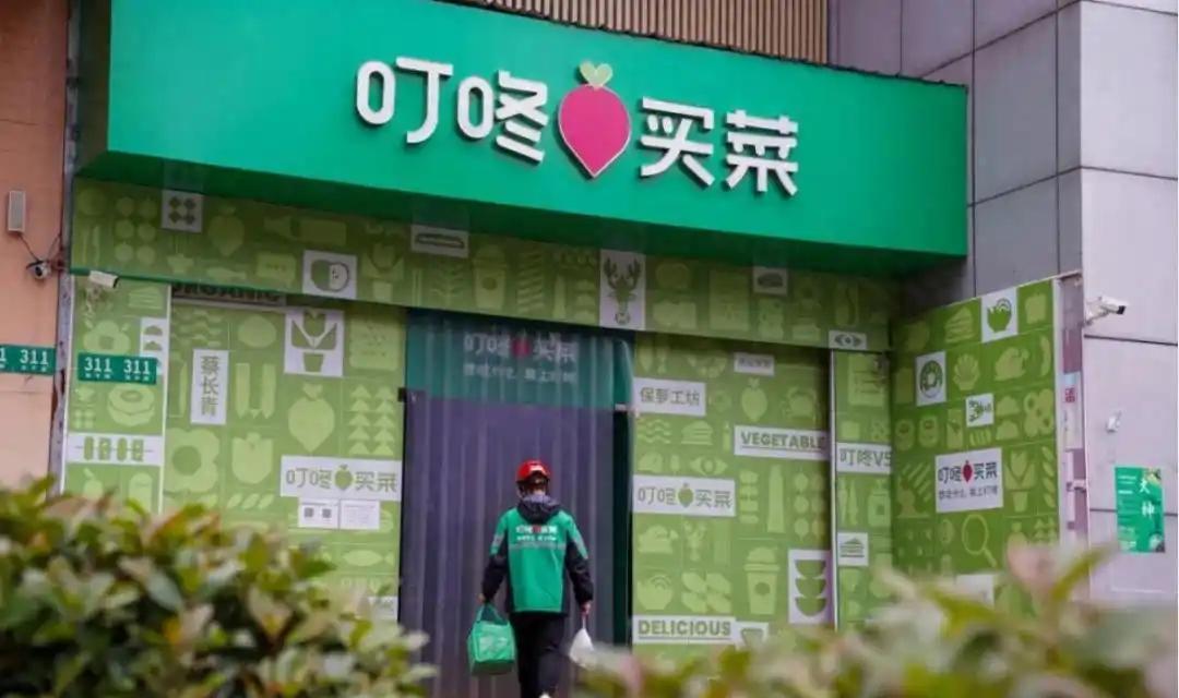 春节进入倒计时，年轻人再次血脉觉醒，以前过年囤货，是父母辈的习惯，今年不少年轻人