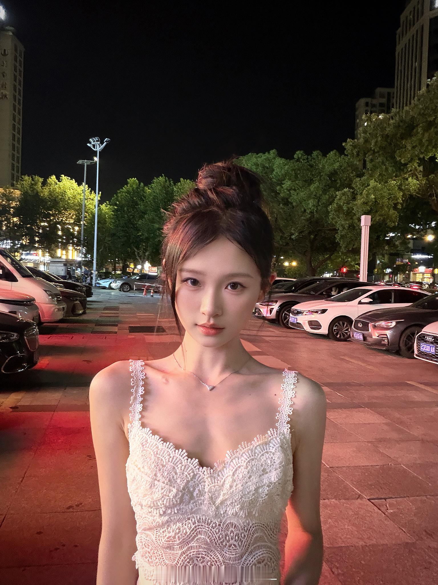 哭包小姐 展信佳 我依然坚信人生而独行 