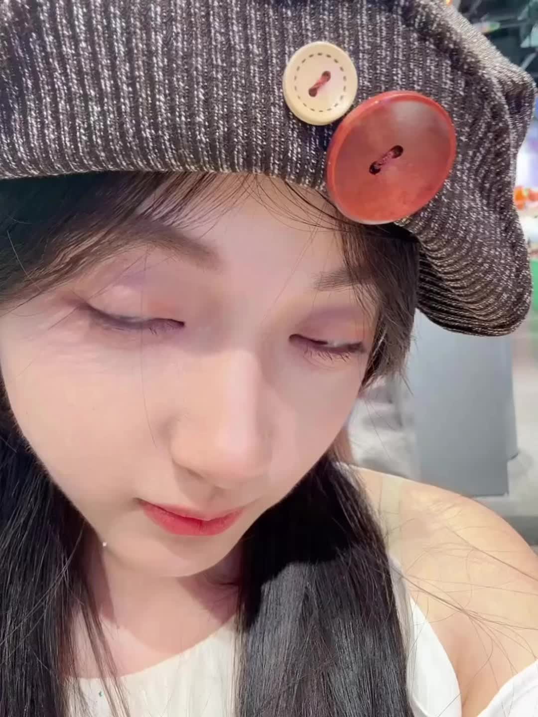 帽子有点可爱