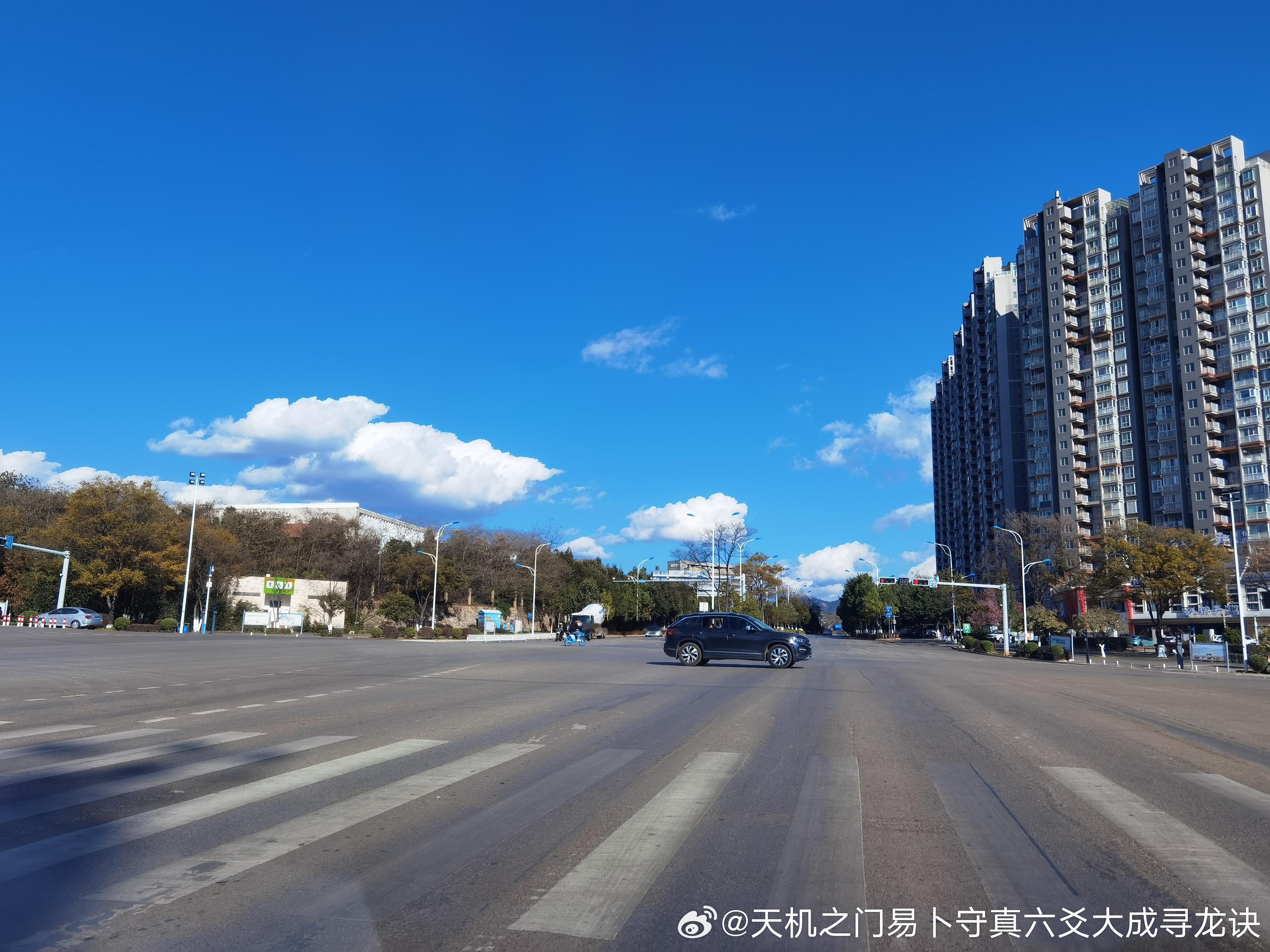 盲派六爻、全真道门六爻各有特色，天机之门是如何把各家优势融合在一起？全真道门六爻