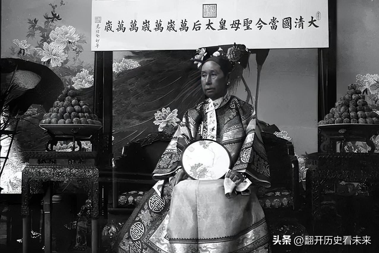 其实晚清最大的问题还是:人性最深处的左右互搏罢了！

我相信第二次鸦片战争以后，