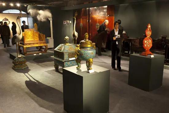 收藏的黄金时代：以热爱与专业穿越市场周期
 
在艺术市场经历价值重估与范式转变的