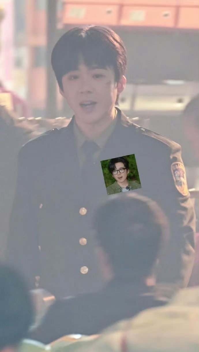 刘宇宁警官造型路透路透也好奶啊！！看点十足 