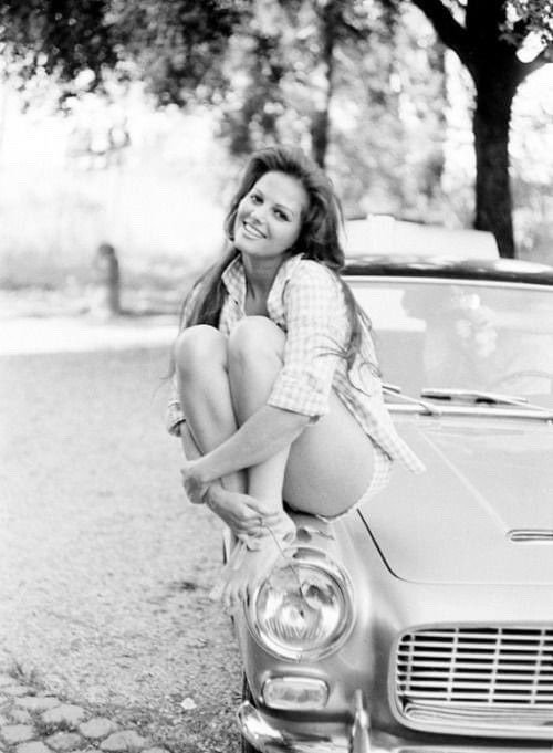 Claudia Cardinale 