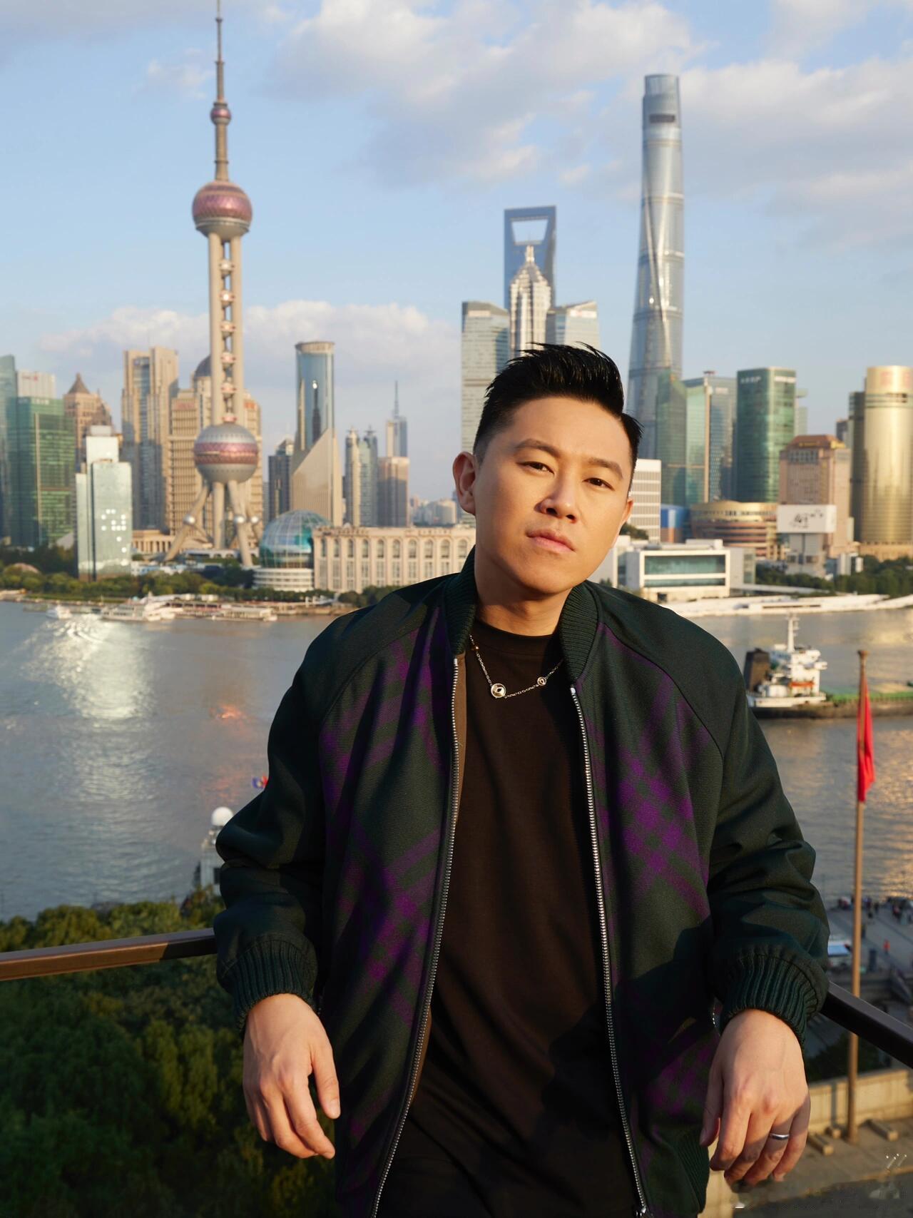 分数应该决定一切吗新说唱2025零失误是技术，失误后不垮是本事。李由音用完整表演
