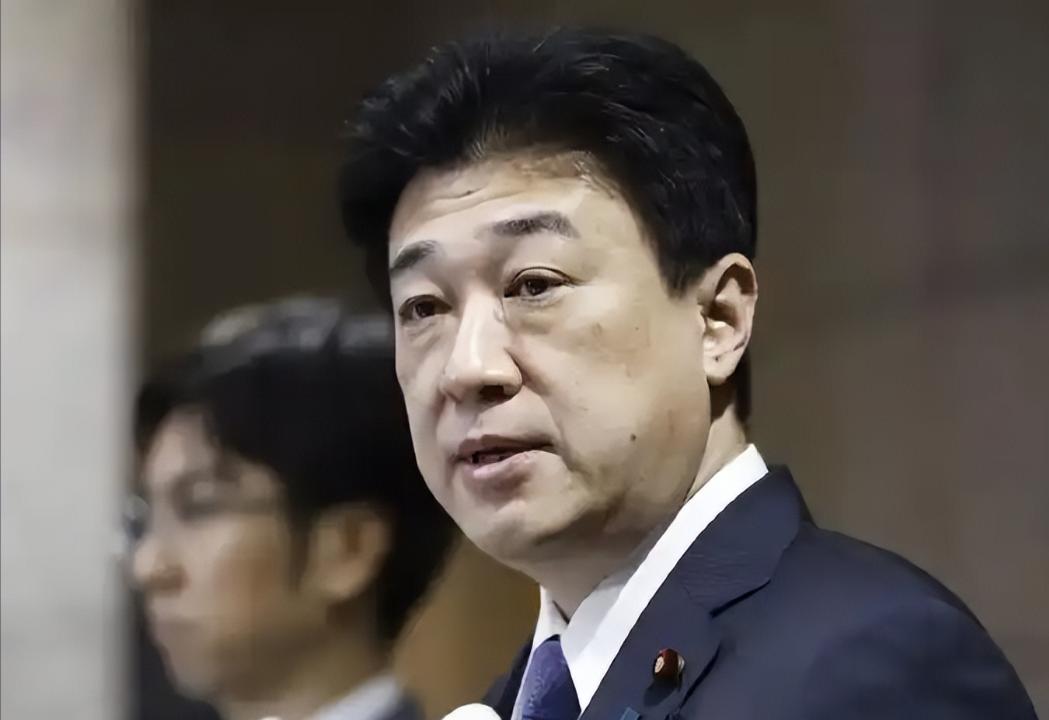 果不其然

3 月 5 日，针对中国正式公布 2026 年国防预算，日本内阁官房