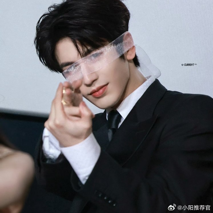 张凌赫王楚然床戏🔥这一秒，就只是这一秒！张凌赫慕容清峄邀请大家和秒火家族峄起H