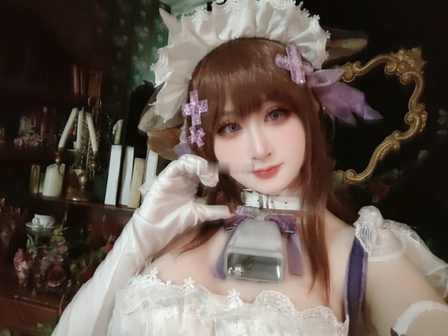 #COS[超话]# 下钟下钟💃🏻#cosplay##cos# ​​​