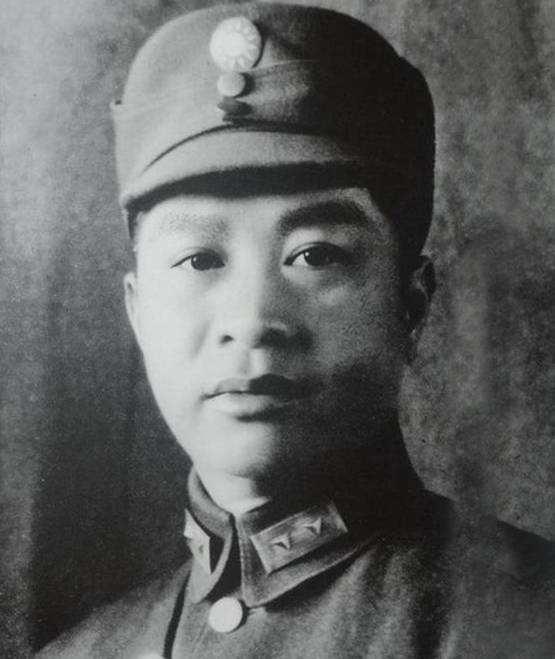 叶挺将军若能活到1955年，极大概率会被授予元帅军衔。这不仅是民间共识，更是当时