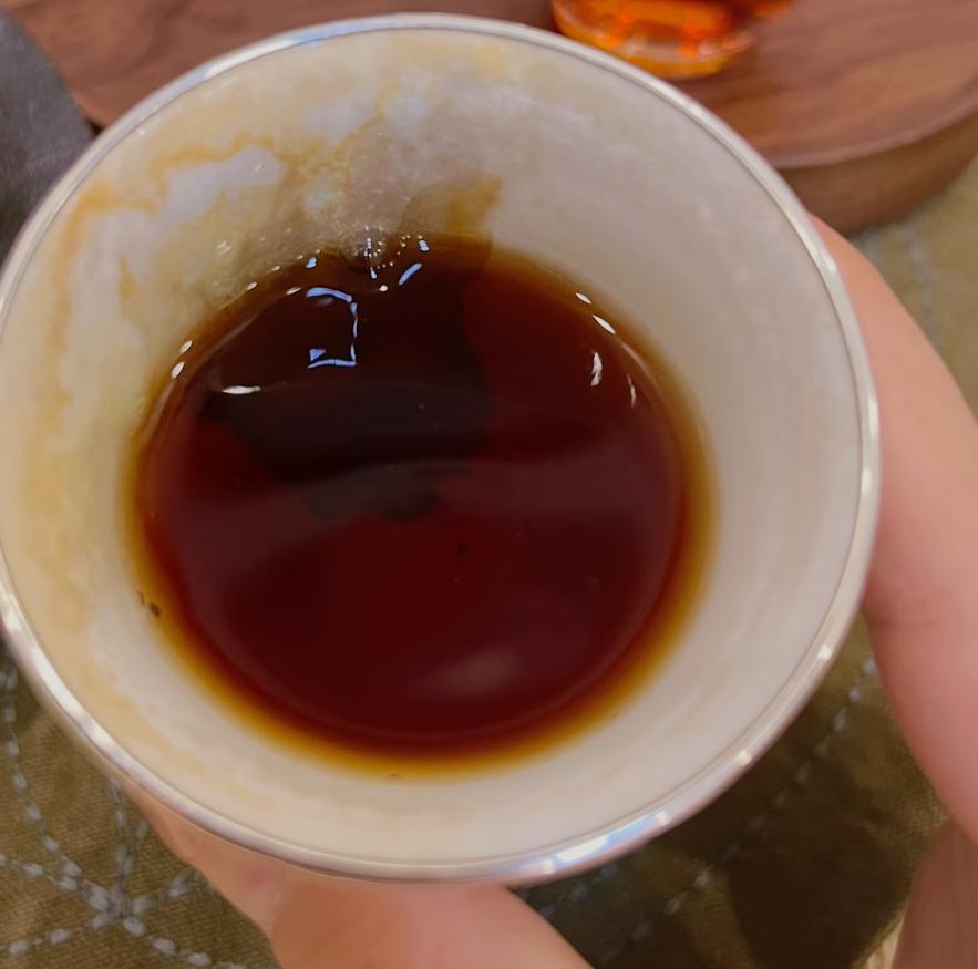 喝不出“野味”，不是好普洱茶，没有“野味”的普洱茶没有灵魂。懂得品味茶汤里的“野