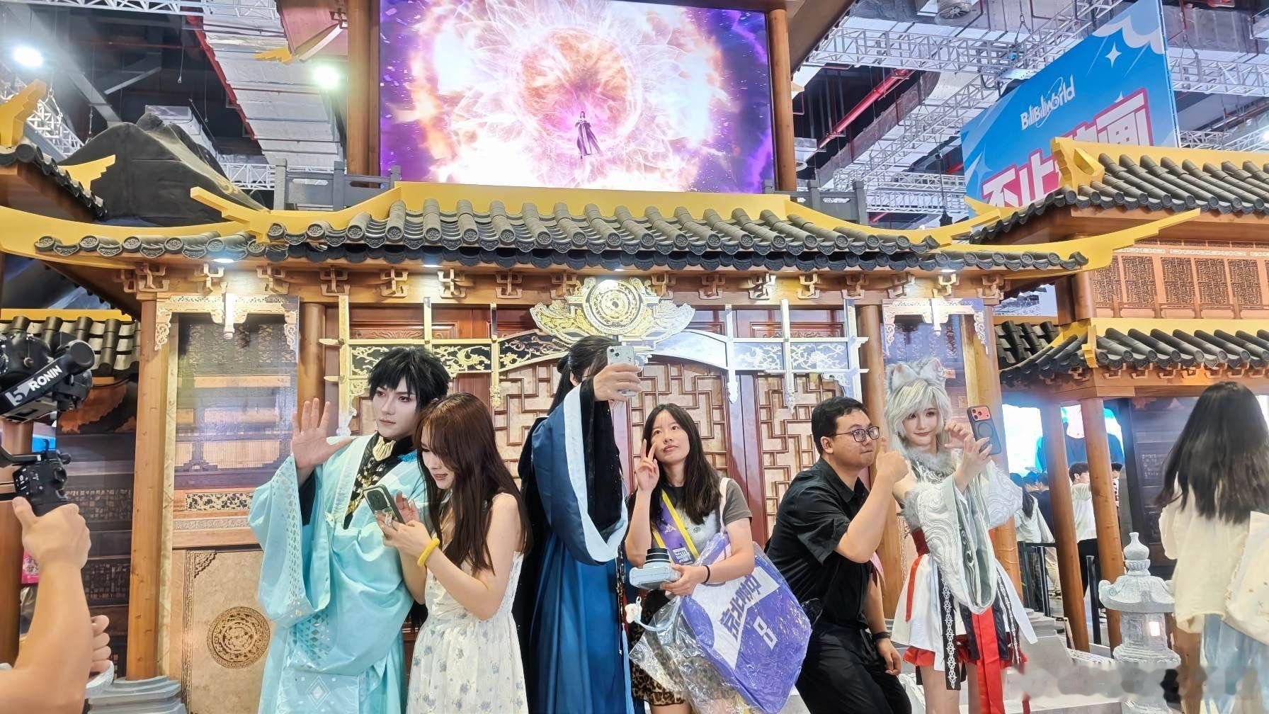 凡人修仙传韩立漫展长老直聘 BW线下直接还原落云宗场景，韩立坐镇开启长老直聘，散