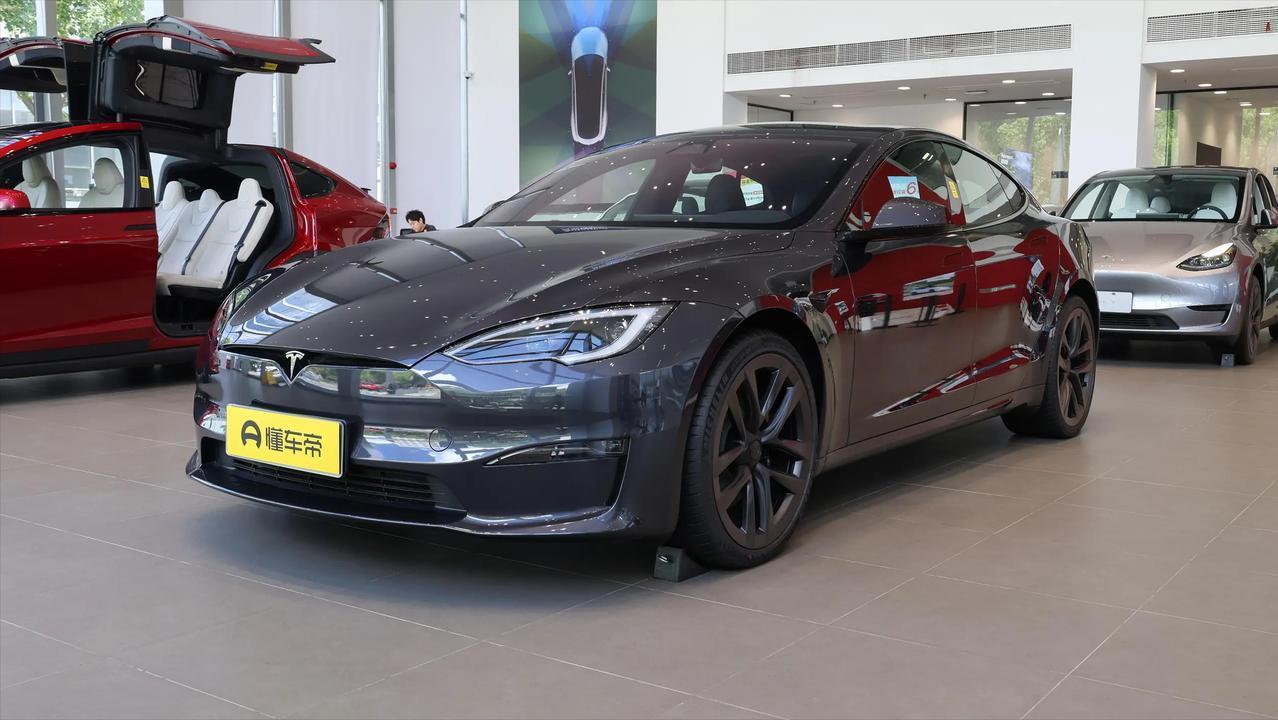 特斯拉正式停产 Model S/X！信仰旗舰说没就没，到底慌不慌？

今天最炸的