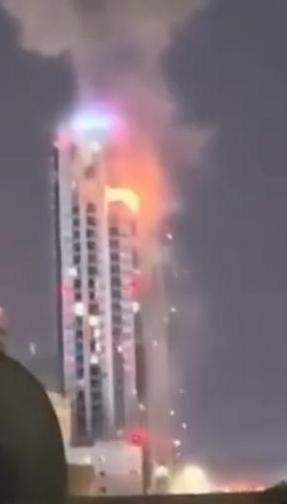 美国打啥，伊朗就打啥。伊朗仁至义尽，没有打学校！伊朗：已袭击美国花旗银行分行。伊