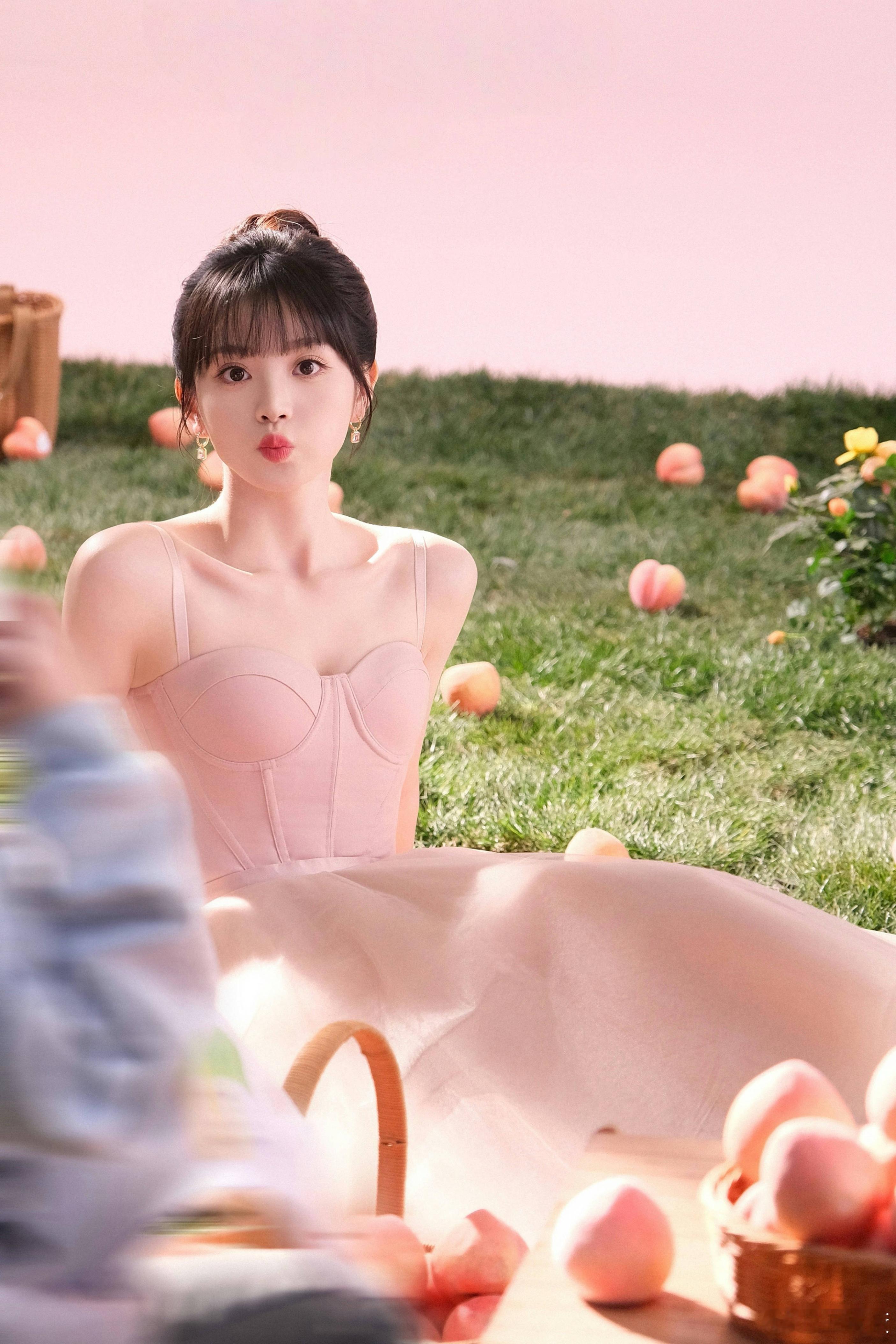 换个春天绿镜 🎵🍑春天在哪里啊春天在哪里 ​​​