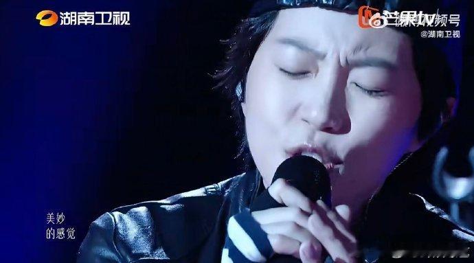 歌手排名窦靖童演唱那英从头哭到尾窦靖童用实力打破标签，演唱既有温度又有态度，音乐