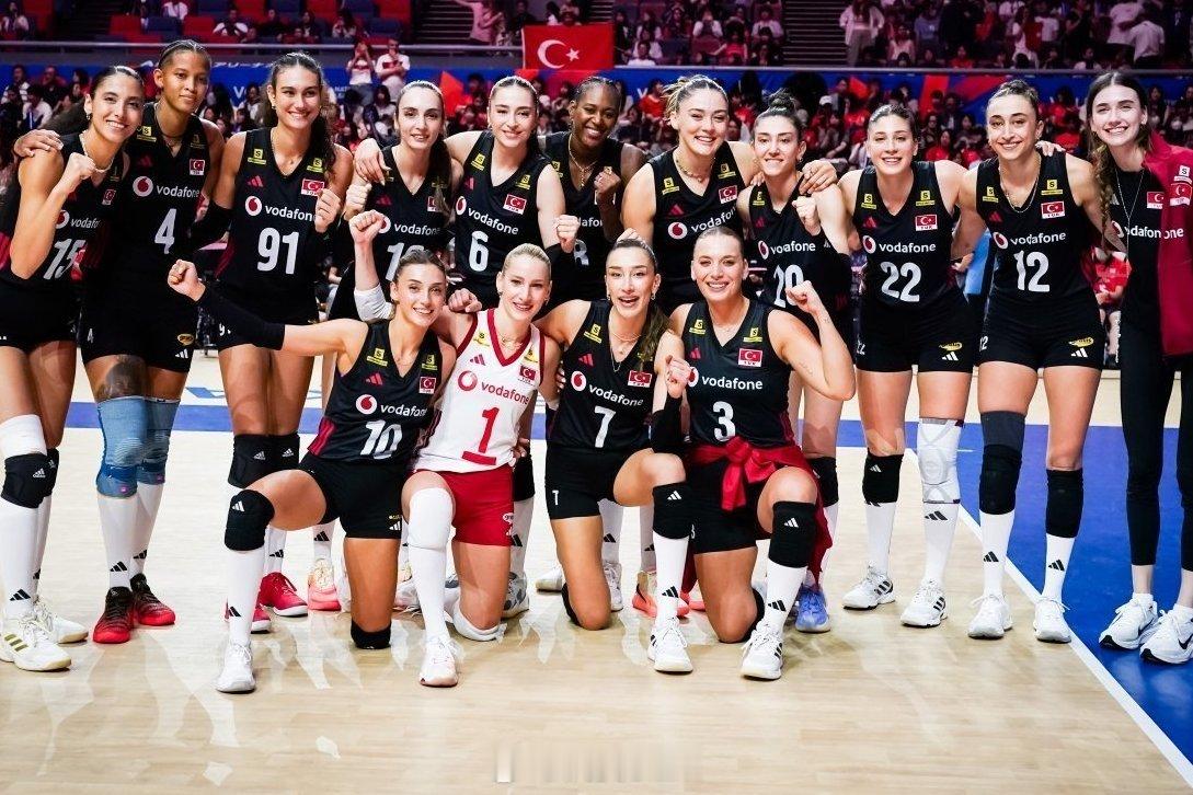 女排2026年世界女排联赛世界女排联赛 🇹🇷 苏丹之网 x VNL总决赛阵容