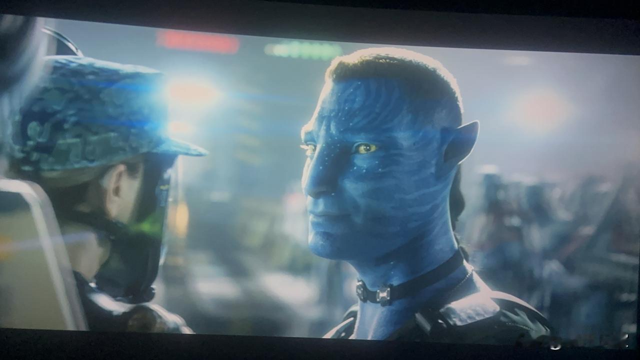 最近看了阿凡达山，感觉还不错，就是那个时间有点长三个小时，实在是受不了