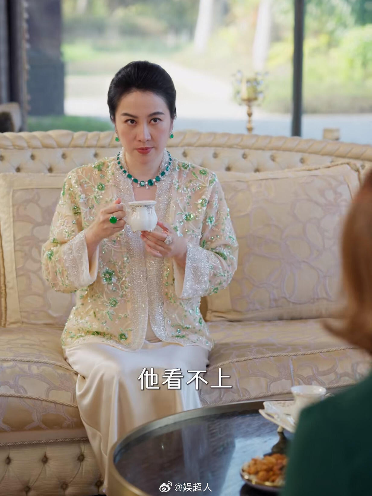 叶璇演短剧 叶璇演短剧？？竟然在短国新剧《少夫人来自东北》里看到叶璇了！这次童年