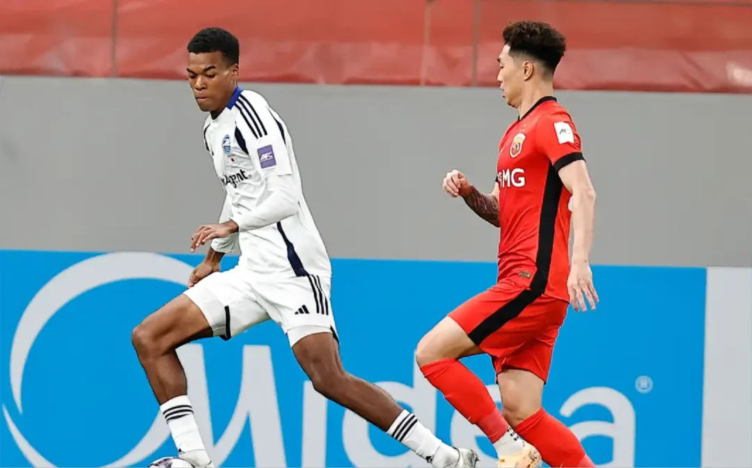 亚冠之夜：沪蓉双雄落败，创尴尬纪录