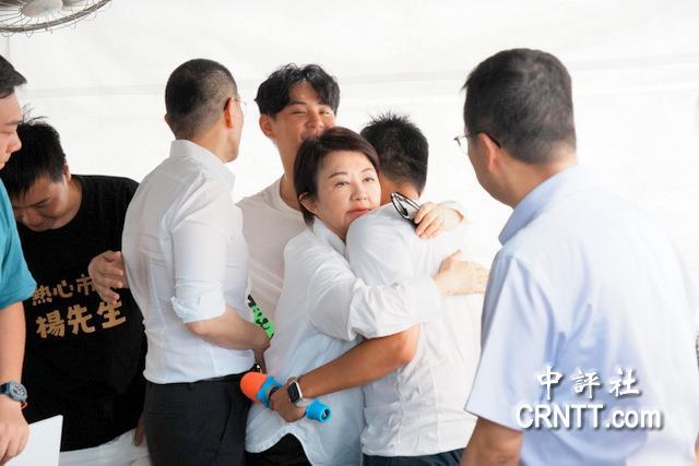 蒋万安攻势，逼出卢秀燕的变化，不再不沾锅？
中国国民党台中市长卢秀燕20日北上前